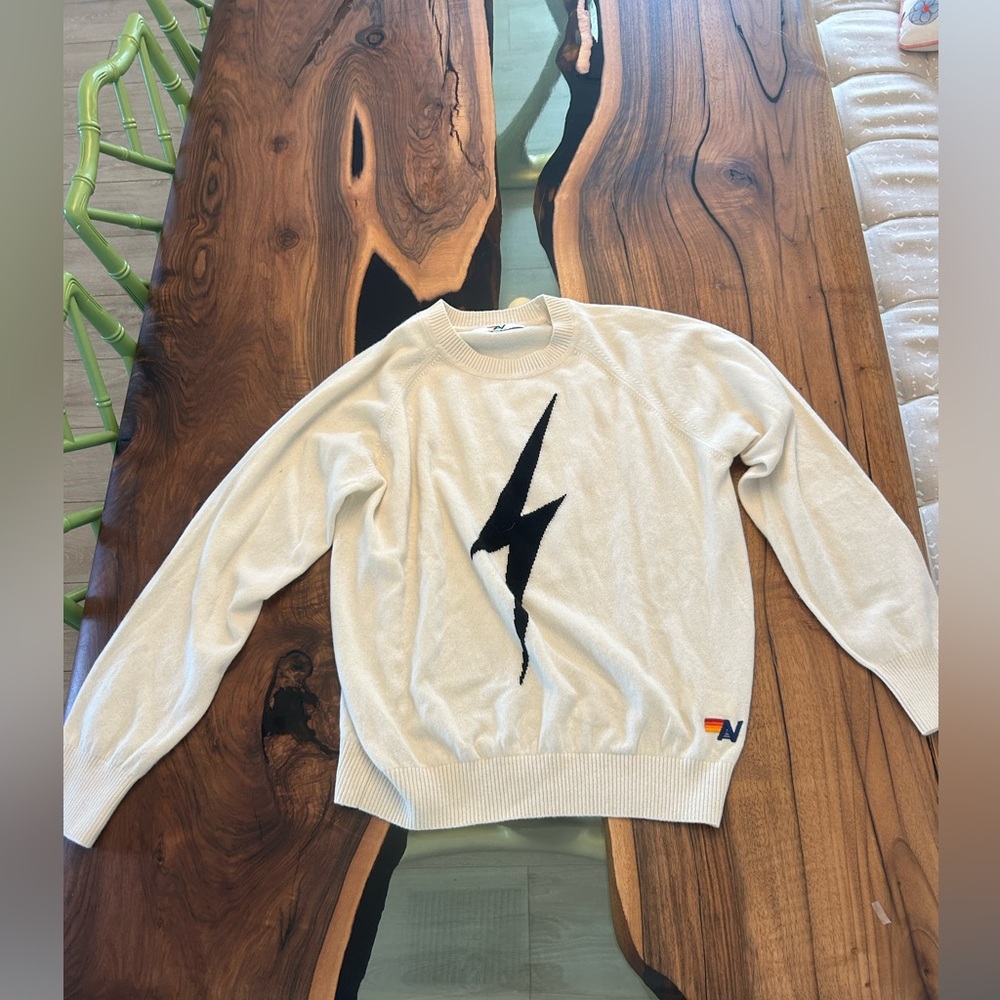 UNISEX BOLT CASHMERE LIGHT SWEATER - VINTAGE WHITE // BLACK BOLT SIZE MEDIUM - Picture 3 of 7